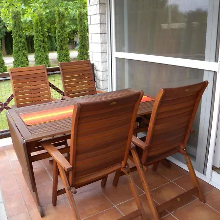 In Balatonoeszoed 20195 Apartment Balatonoszod