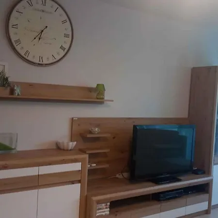 In Balatonoeszoed 20195 Apartment Balatonoszod